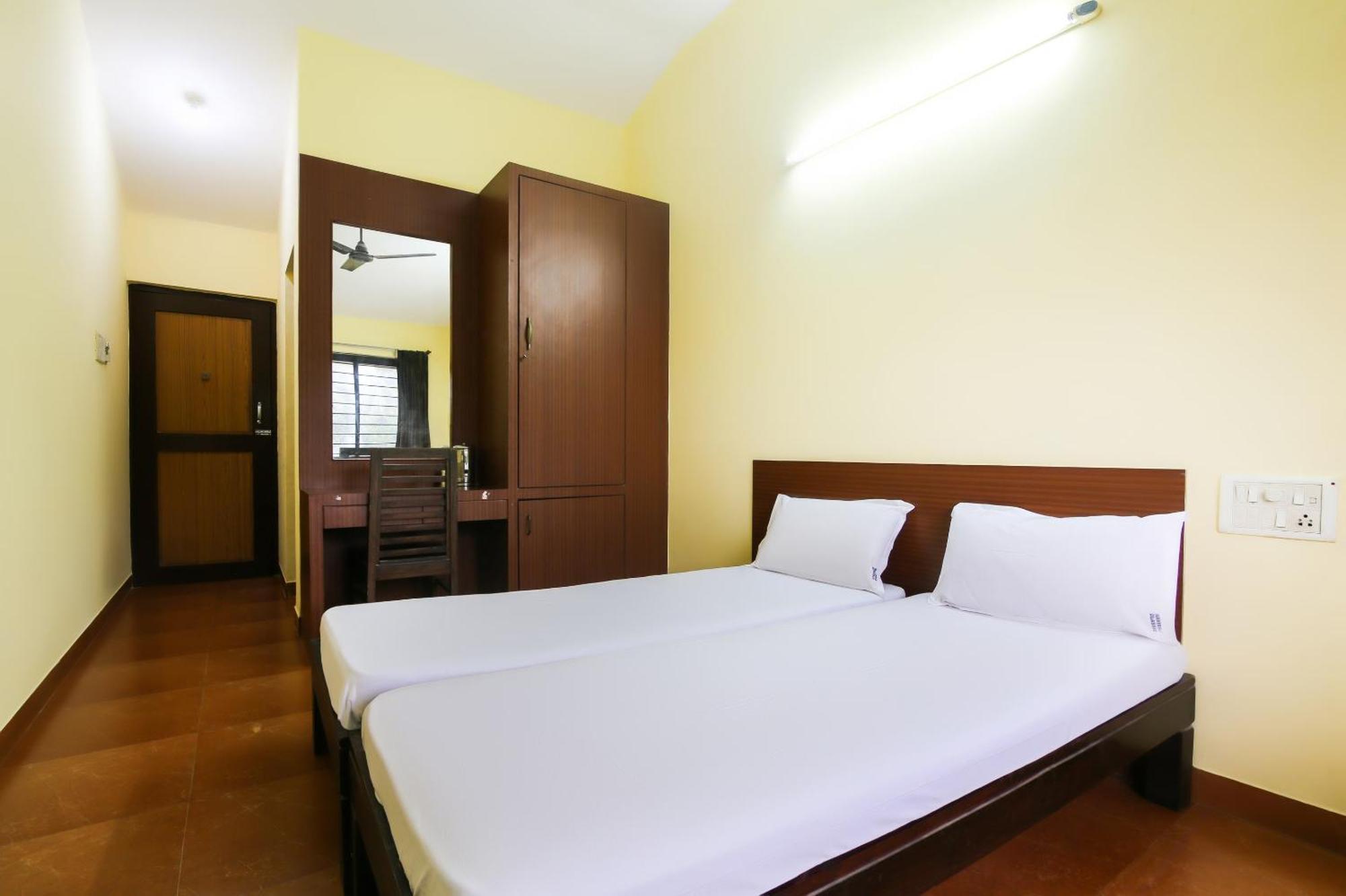 Hotel O Raviraj Classic Cana 외부 사진