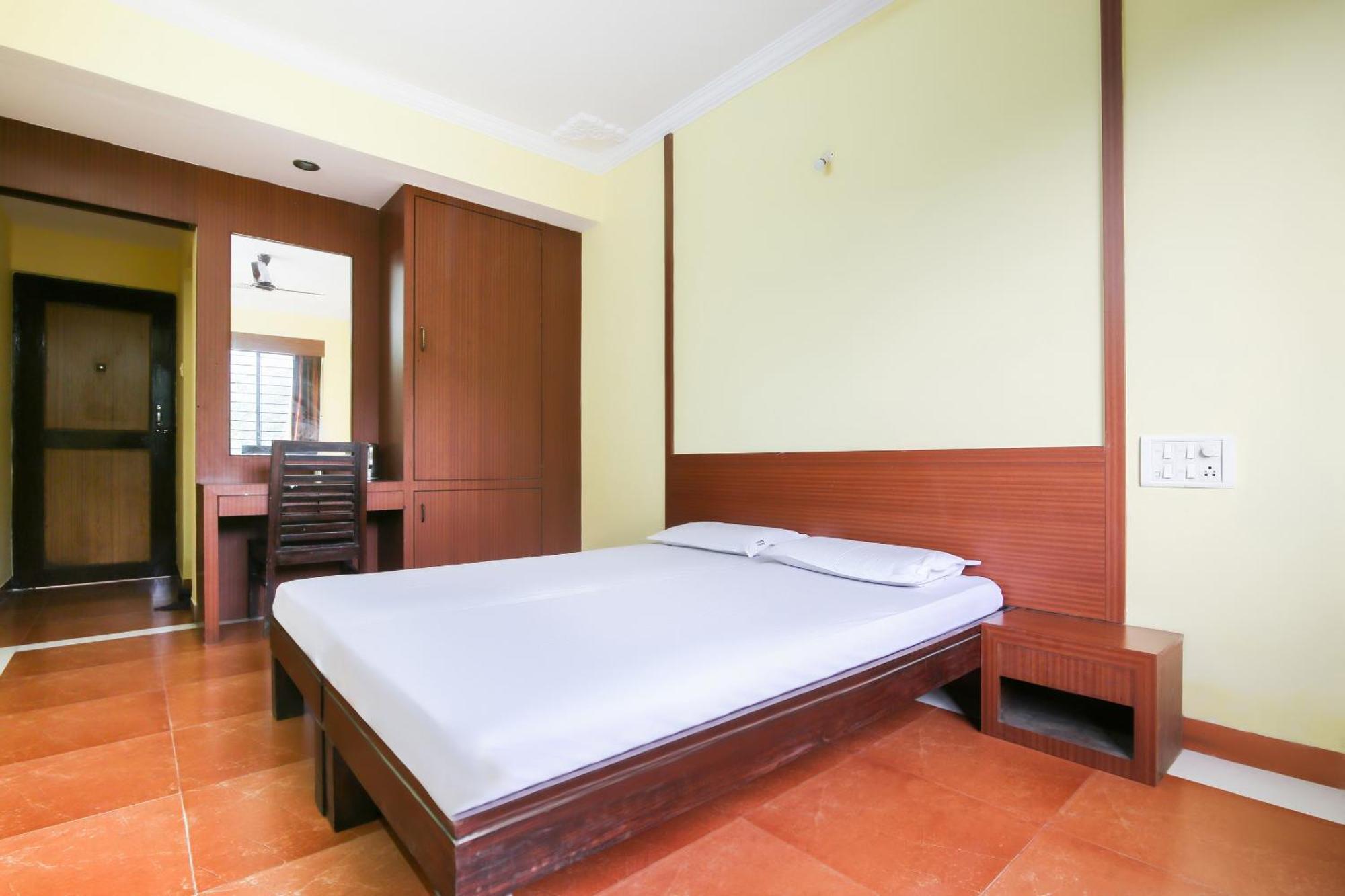 Hotel O Raviraj Classic Cana 외부 사진